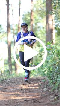 BIB:  <button type="button" onclick="openModal(26568959)" class="btn btn-primary btn-sm float-right" data-toggle="modal" data-target=".modal-high-quality">
                <i class="fa fa-download"></i> Download
                </button>